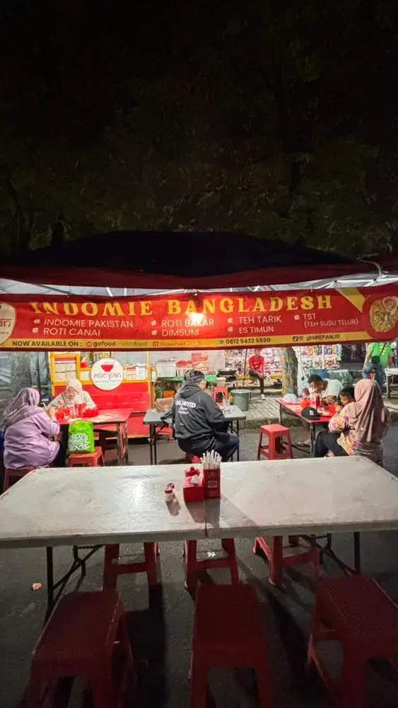 Lowongan Kerja Kasir, Crew dan Kitchen Outlet di Warmindo