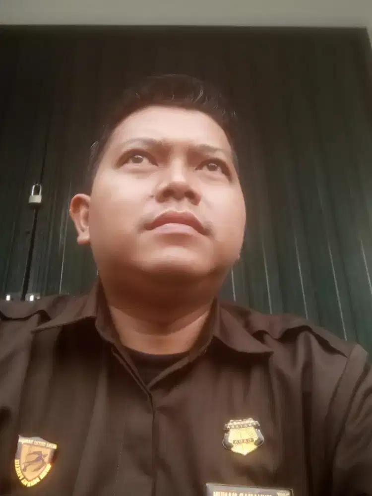 Mencari pekerjaan security
