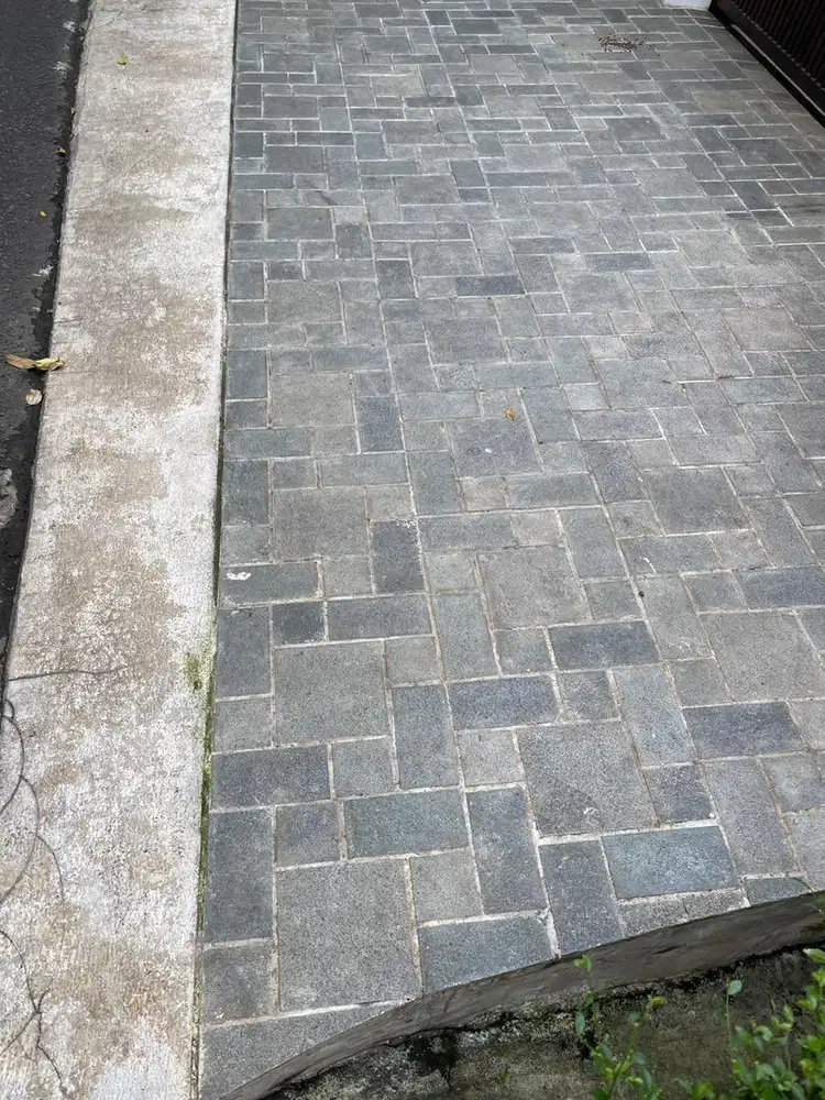 Asisten Rumah Tangga