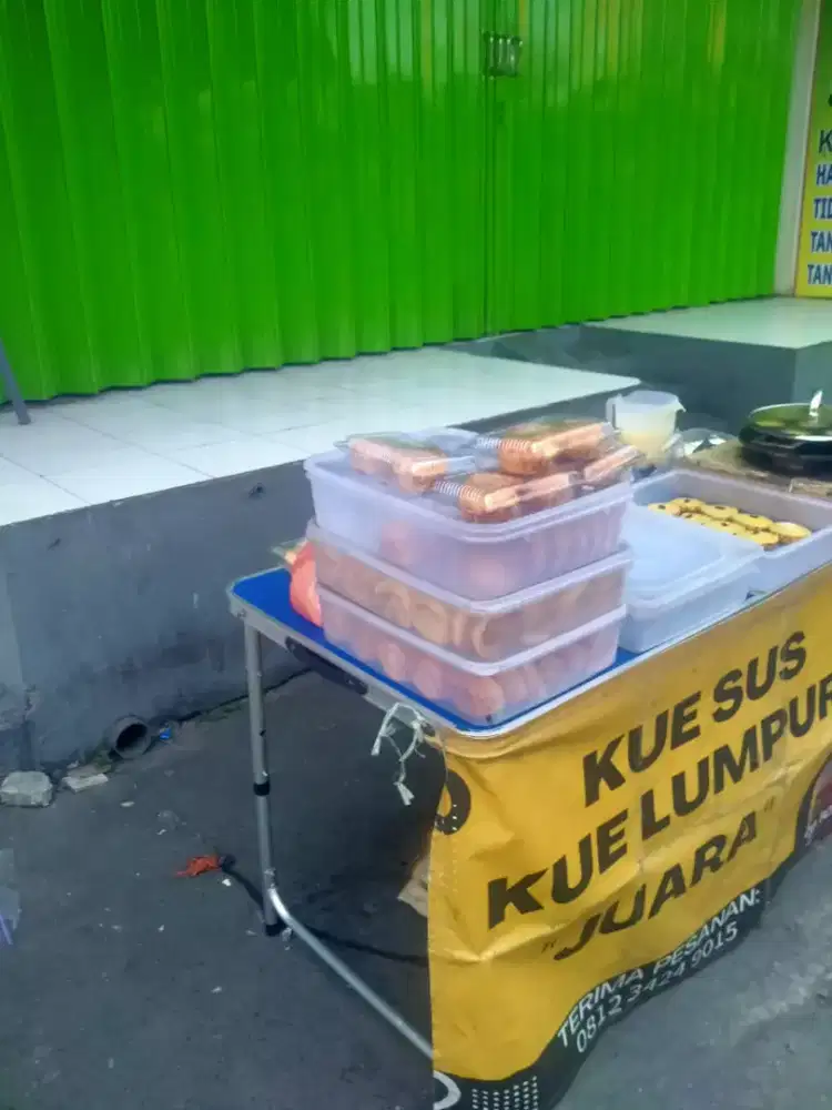 Lowongan Jaga Stan Kue
