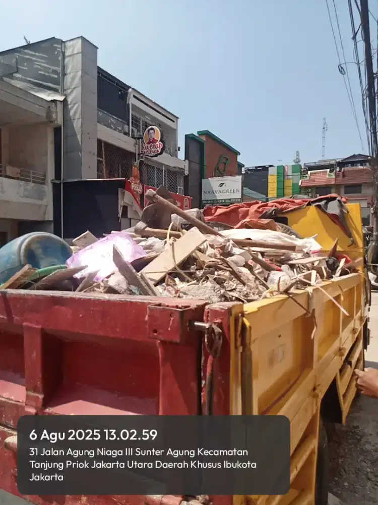 Jasa angkut tanah galian dan buang puing
