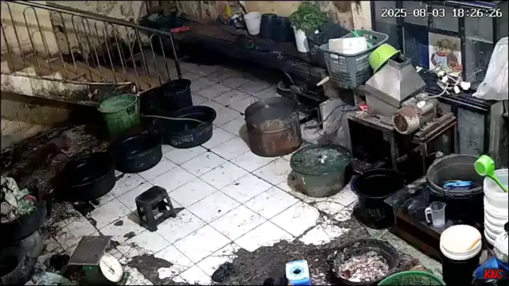 Cari pegawe untuk toko santan