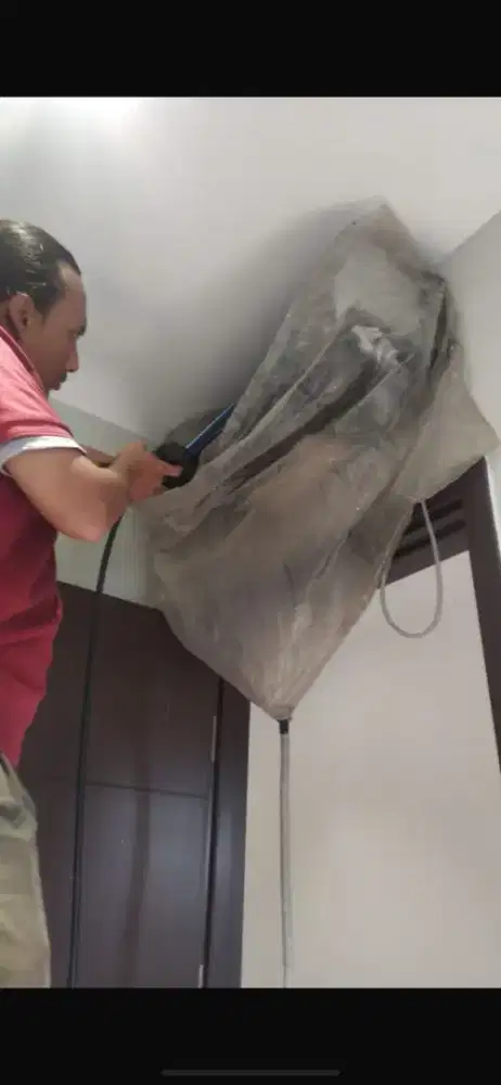 Di butuhkan teknisi AC dan helper yang siap kerja segeeja