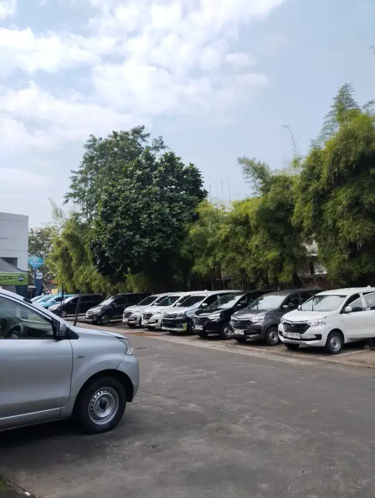 DIBUTUHKAN PENGEMUDI ONLINE BLUEBIRD