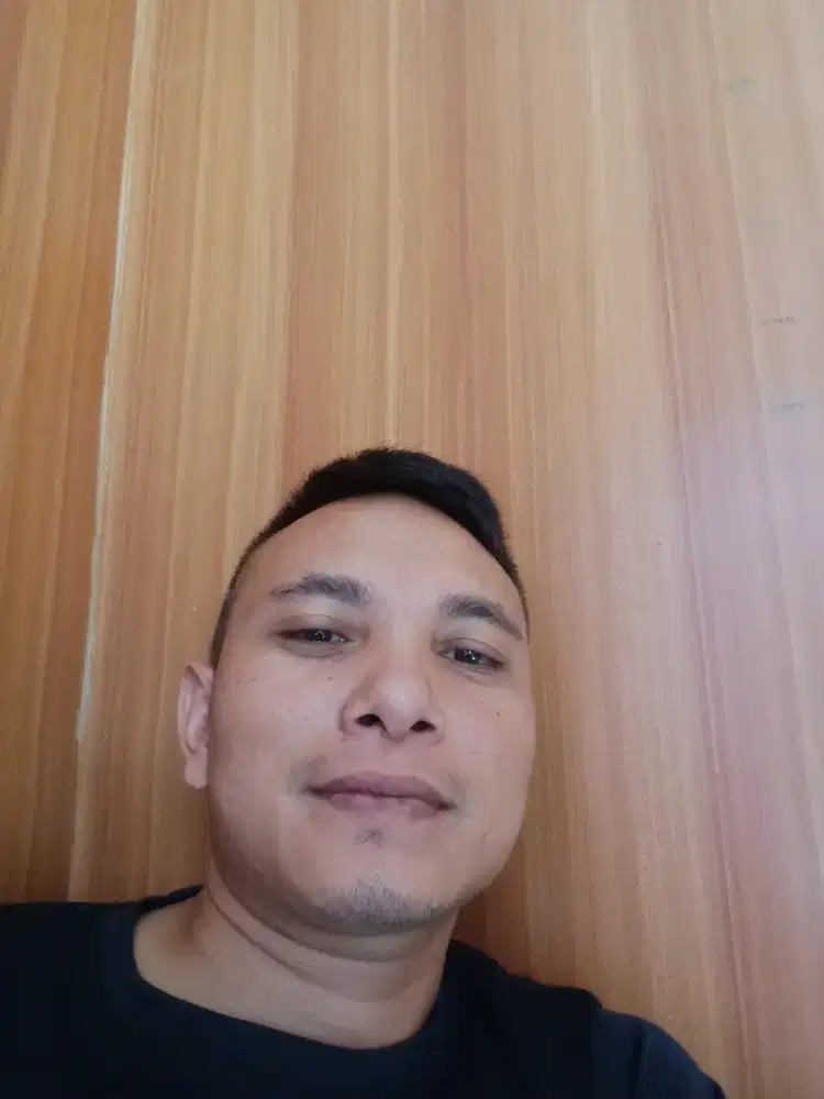 MENCARI PEKERJAAN SUPIR,APA SAJA PEKERJAANNYA