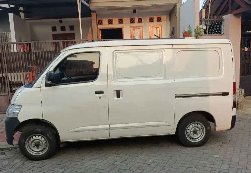 Dibutuhkan supir online