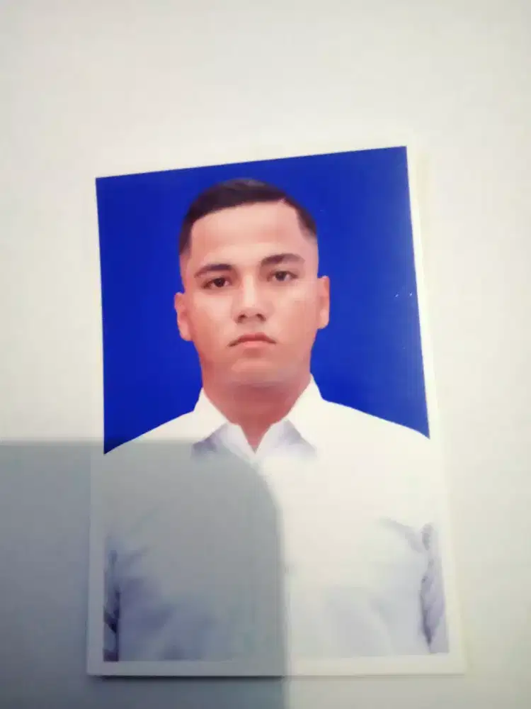 Mencari untuk bekerja apa pun itu yg pnting halal