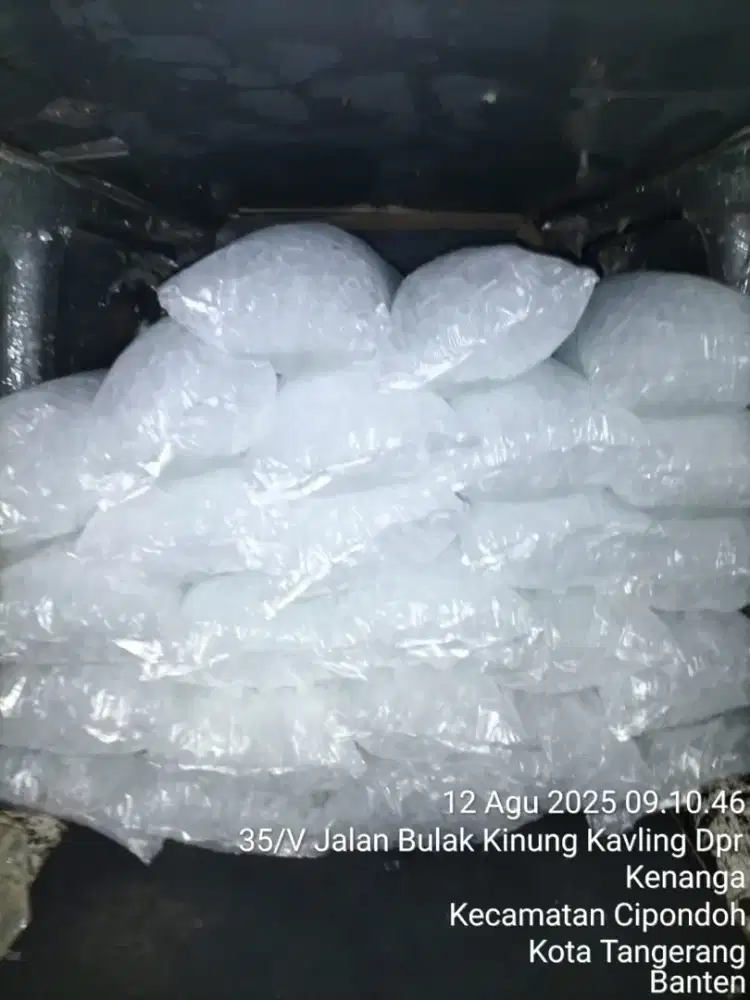 DIBUTUHKAN DRIVER DAN ADMIN DISTRIBUSI MINUMAN