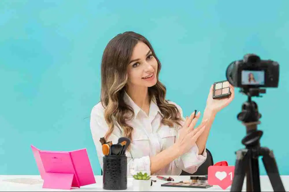 HIRRING Admin E-Commerce, Host Live Dan Videografi!!