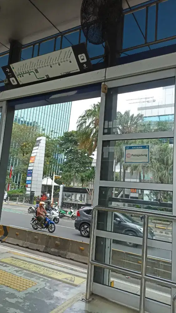 Kasih Loker saya mahasiswa UNJ