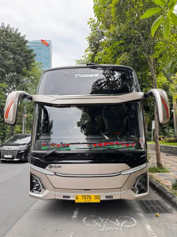 Sewa bus pariwisata & elf pariwisata