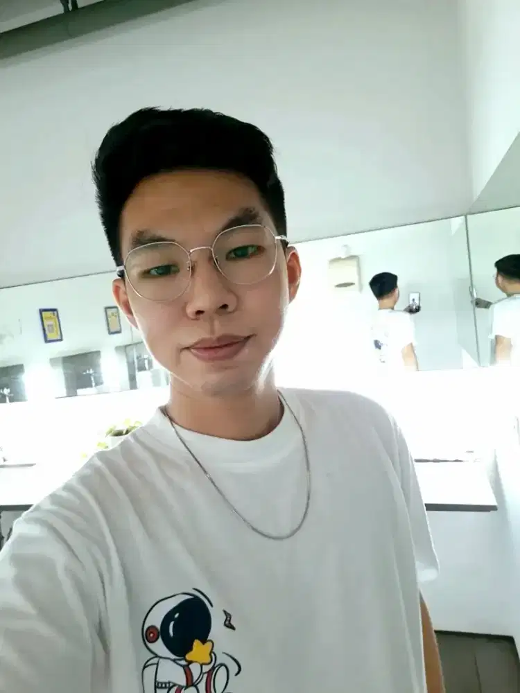 Sedang mencari pekerjaan fulltime