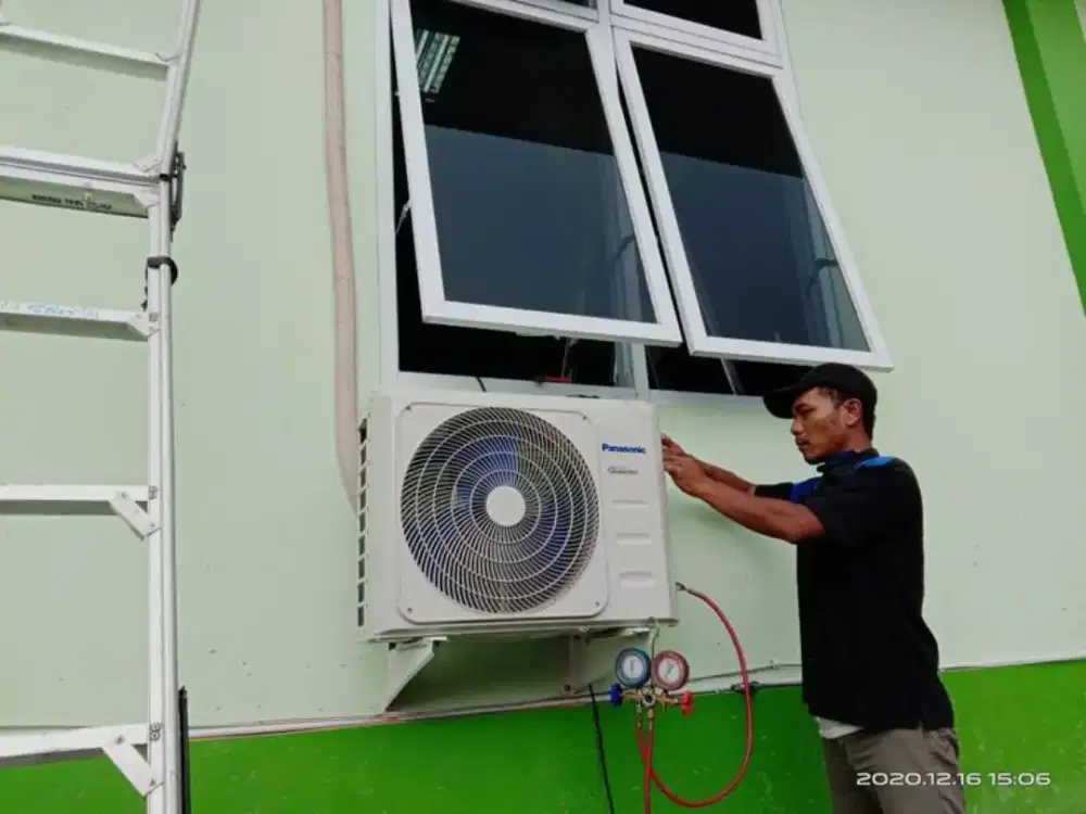 SERVICE AC TIDAK DINGIN, BONGKAR PASANG AC, CUCI AC, TAMBAH FREON DLL