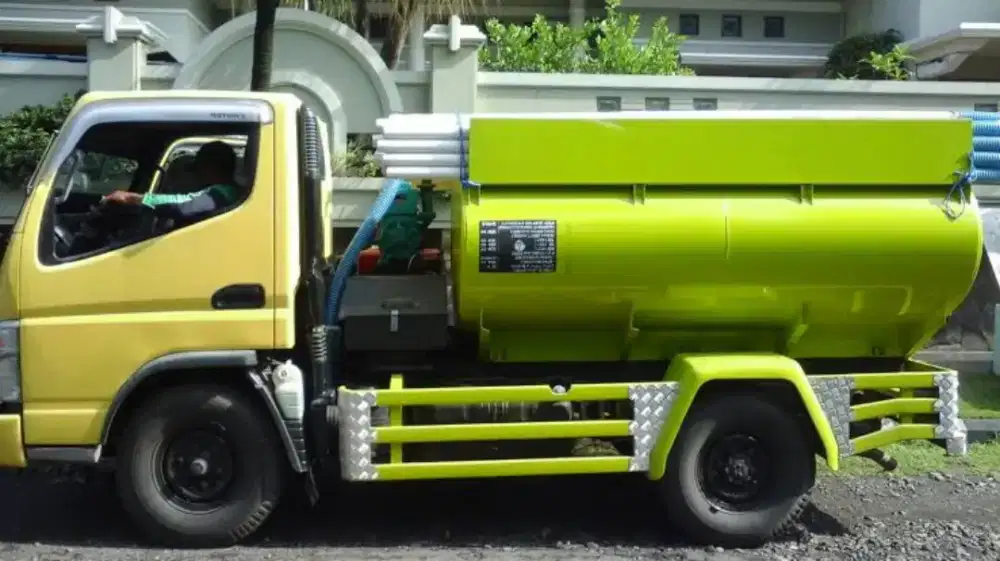 SEDOT WC DAN MAMPET CILANDAK SEKITAR NYA
