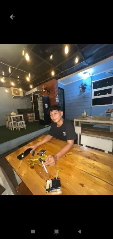 Mencari lowongan pekerjaan