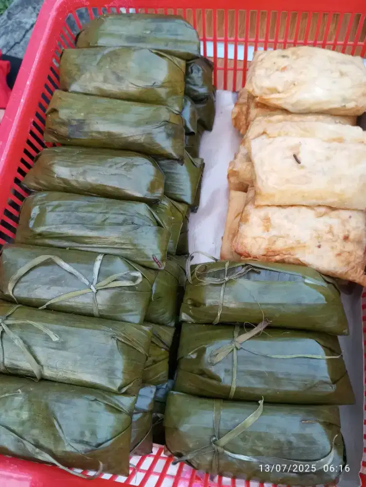 Jaga kue/sarapan