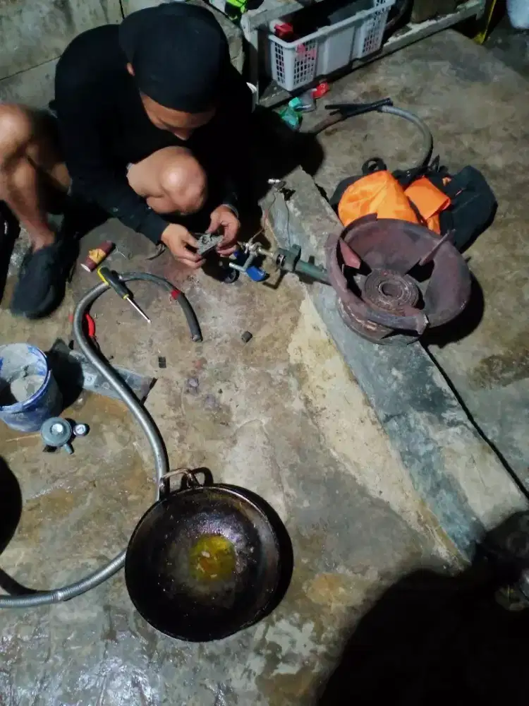 Menerima service kompor dan elektronik