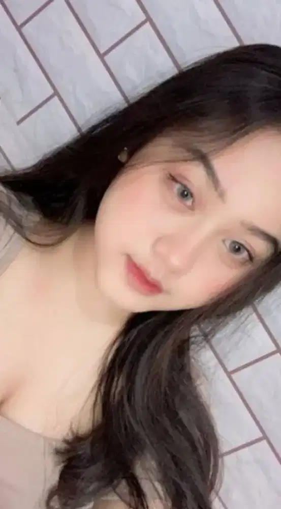 Kakak Kaka, om om, mas mas info kerjaan dong. Org baik dan bersahaja