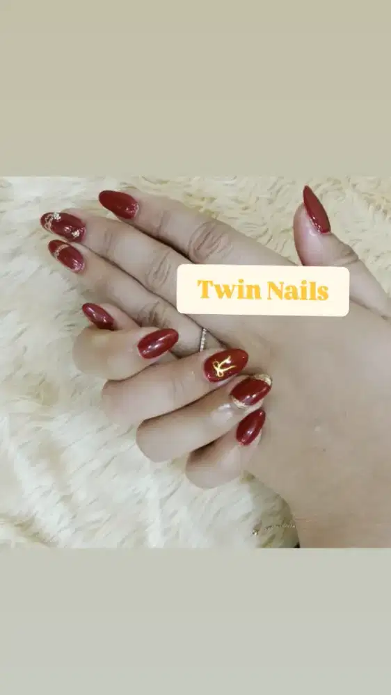 Cari therapist Nail art