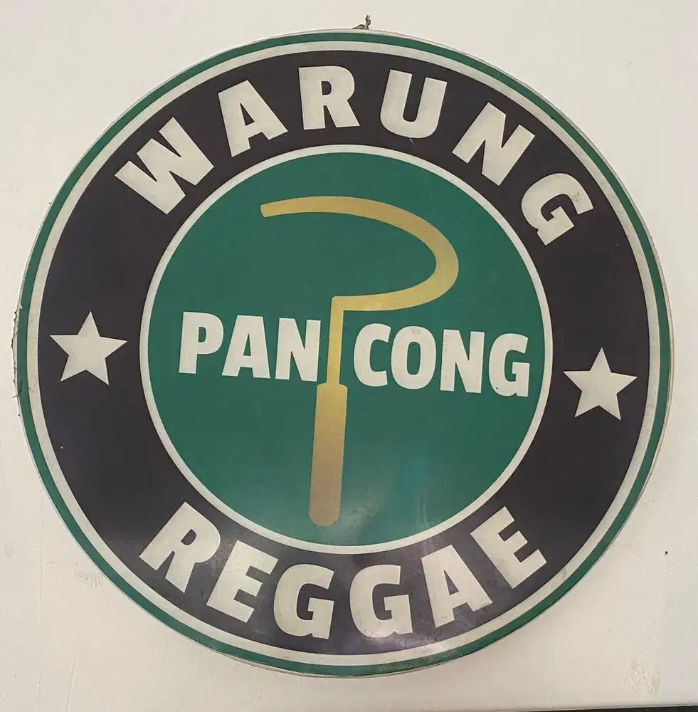Dibutuhkan cepat pramusaji/karyawan Warung Pancong Reggae