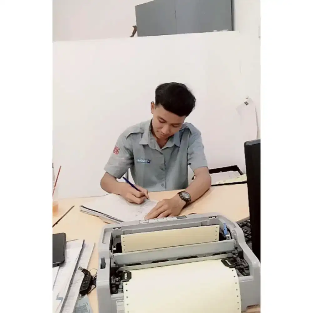 Butuh Pekerjaan