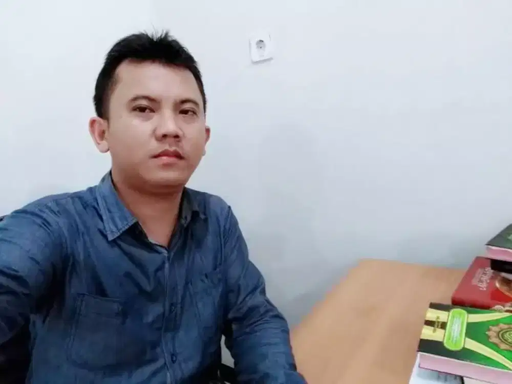 SAYA MEMBUTUHKAN PEKERJAAN
