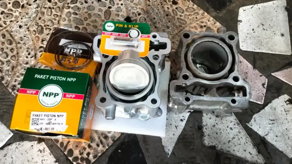Di cari Mekanik Motor Berpengalaman.