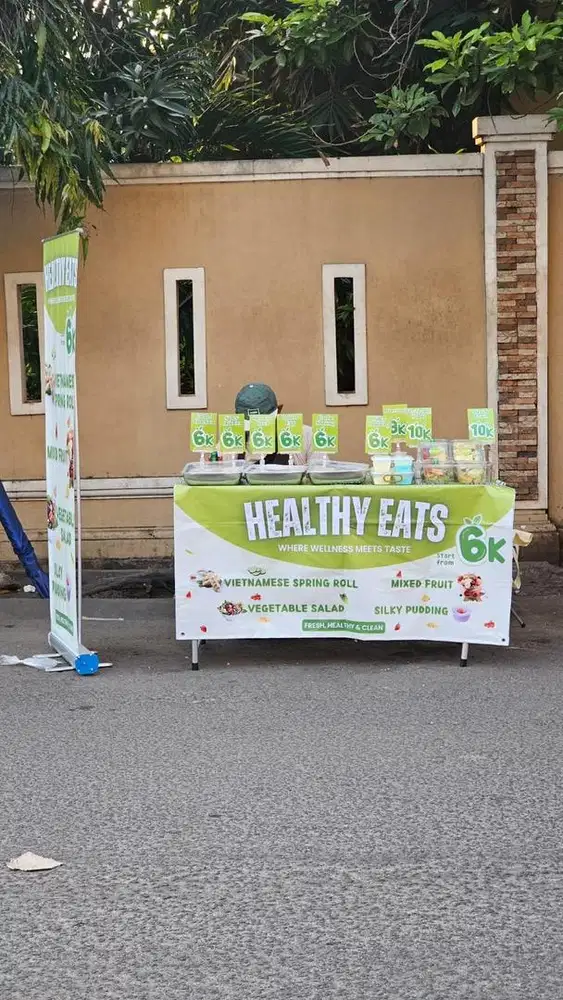 Lowongan Kerja Jaga Stand atau Keliling Menjual Salad