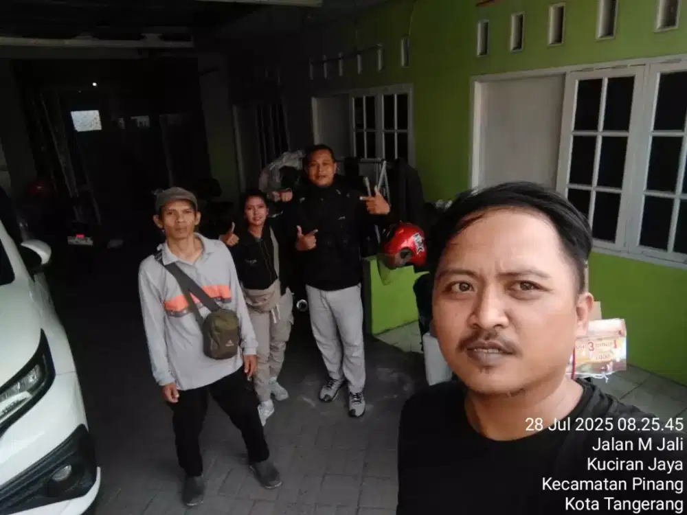 Mencari pekerja Dibidang Sales Marketing atau leader
