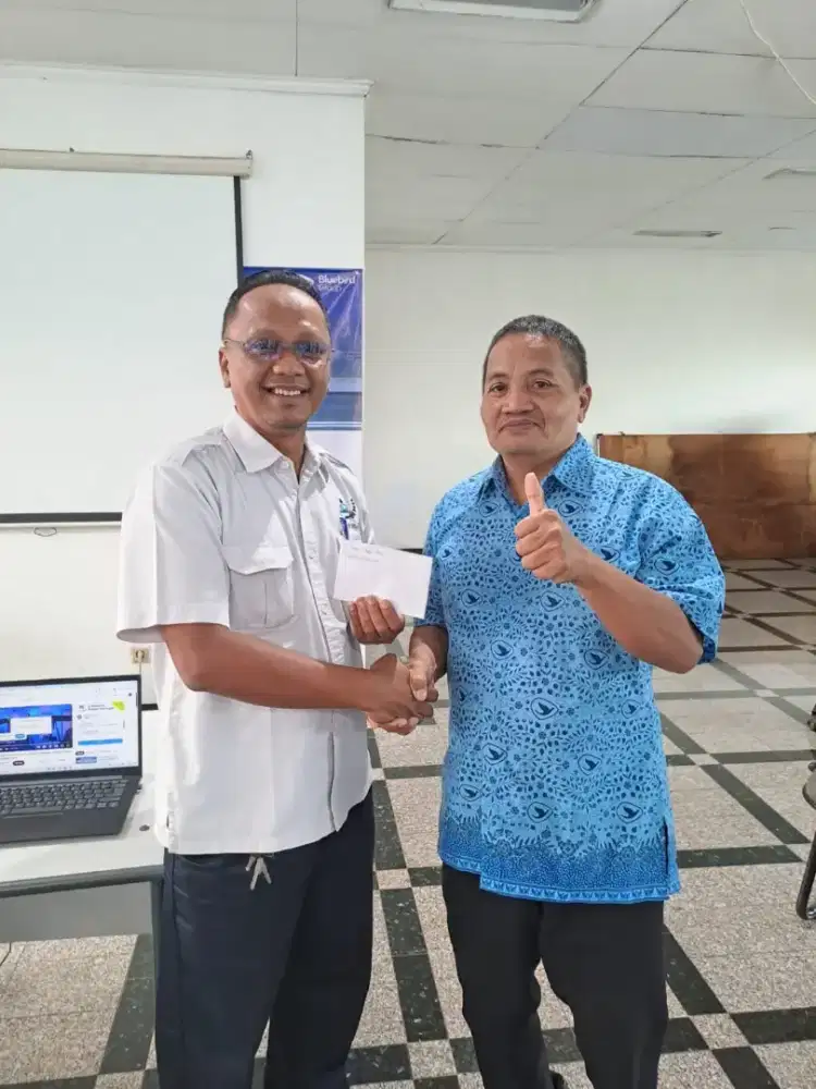 Lowongan kerja pengemudi sopir driver supir palmerah