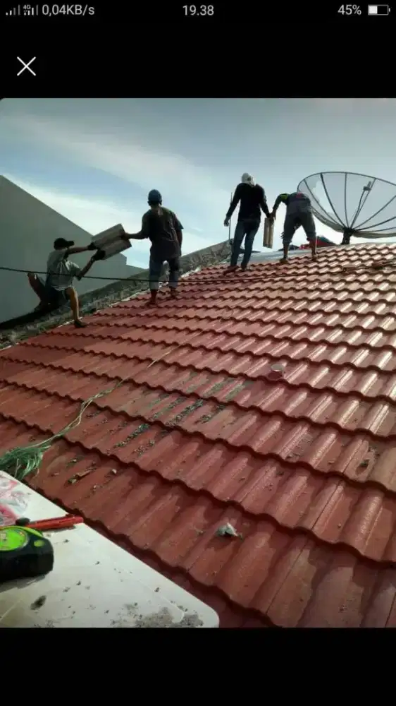 Menerima panggilan untuk perbaikan ata bocor dan renovasi rumah dll
