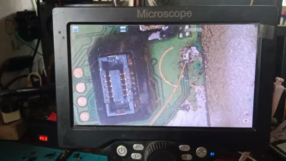 Jasa servis handphone