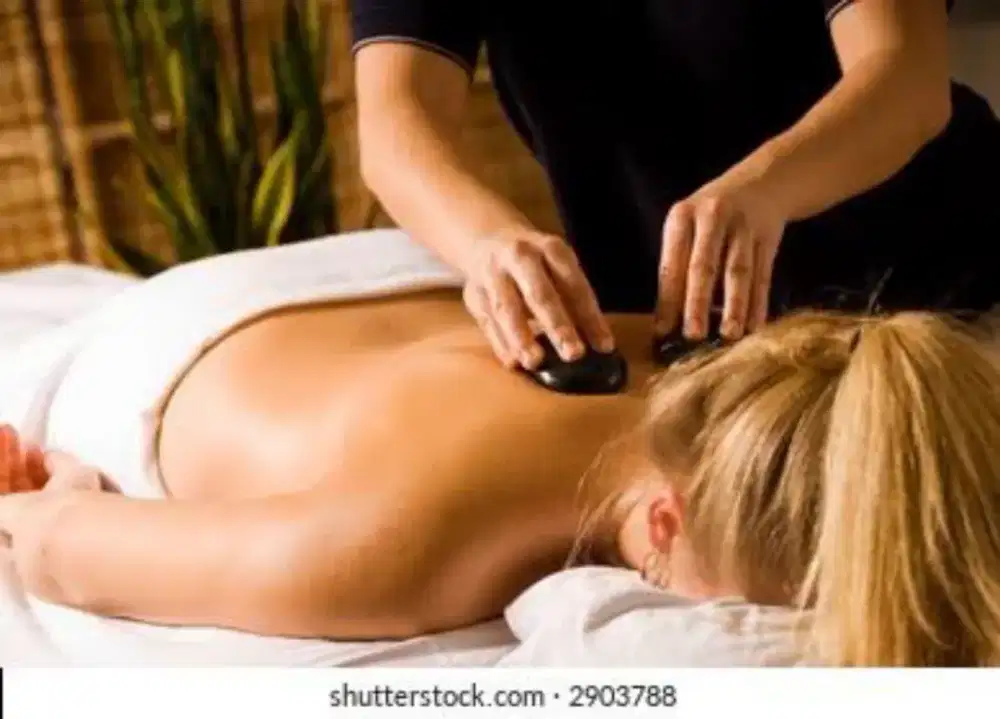 Terapis pijat massage khusus wanita