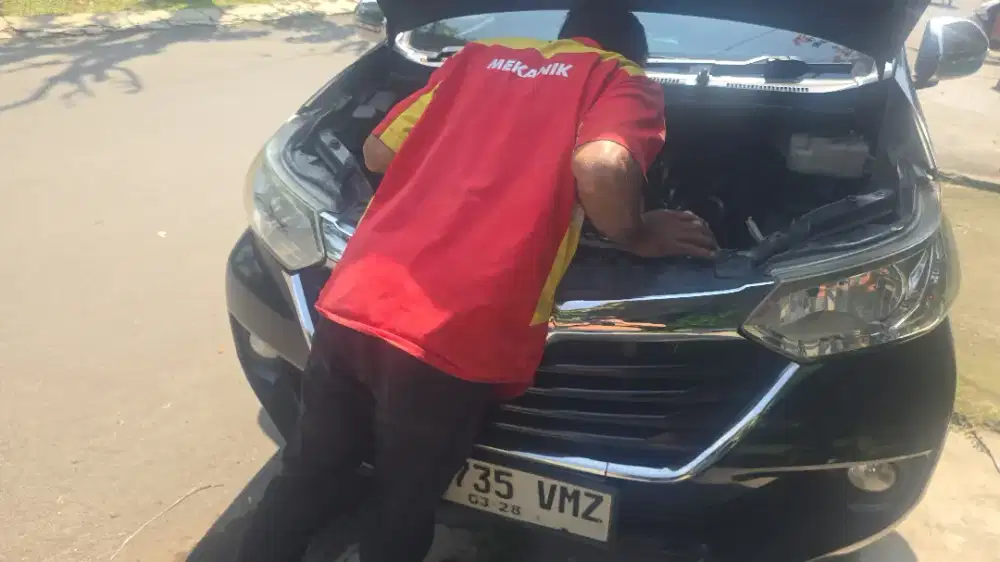 Mekanik AC Mobil dan Mesin Mobil berpengalaman