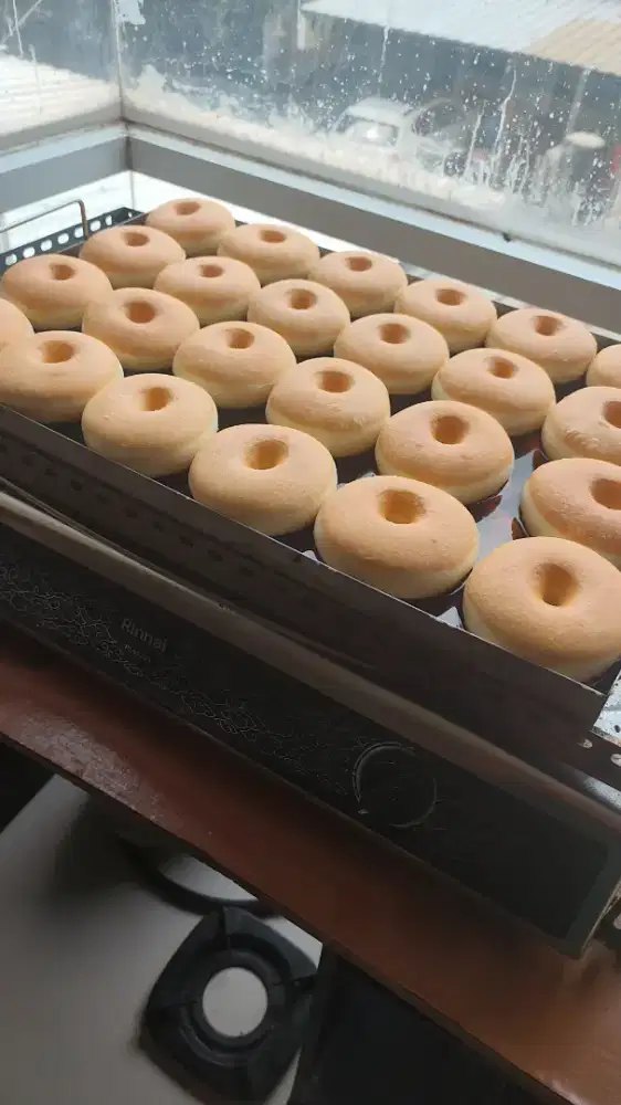 Dibutuhkan segera Baker (Tim Produksi Donat)