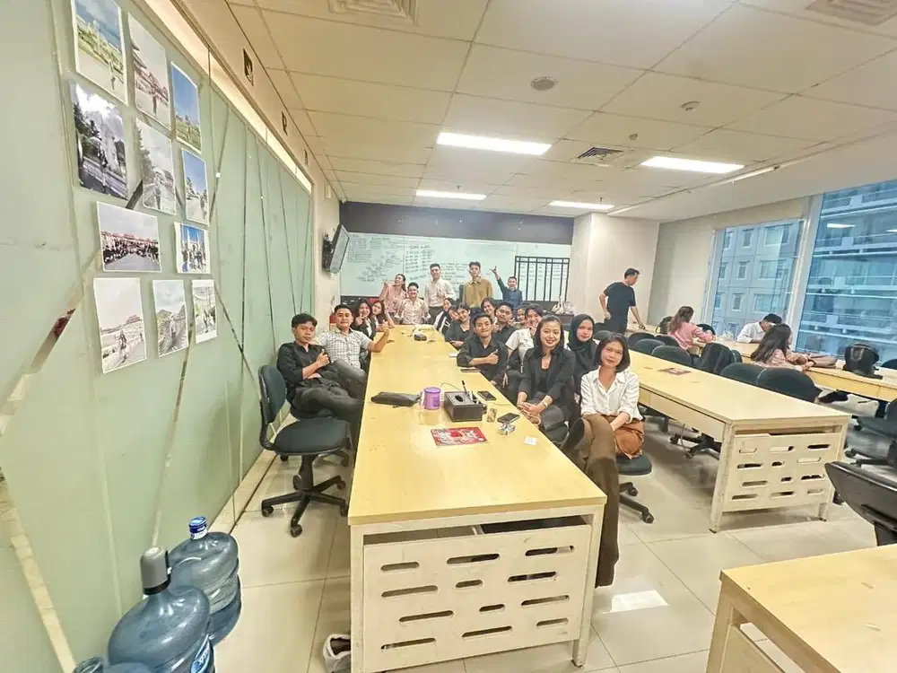 staff office, perdagangan jasa