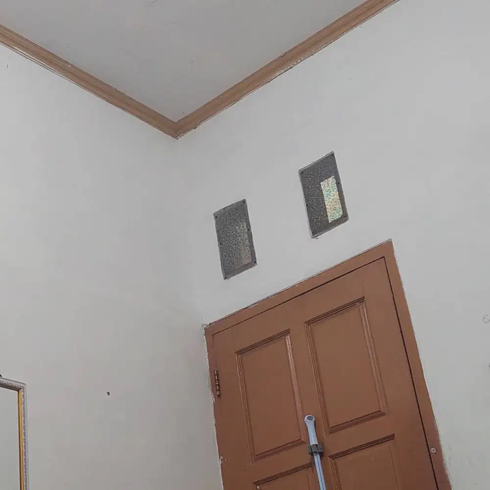 Dibutuhkan Asisten Rumah Tangga
