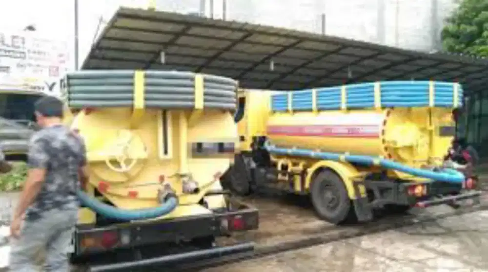 SEDOT WC DAN MAMPET KEBON JERUK SEKITARNYA