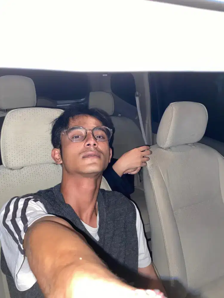 Mencari pekerjaan apa saja