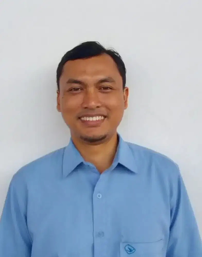 Ilham R