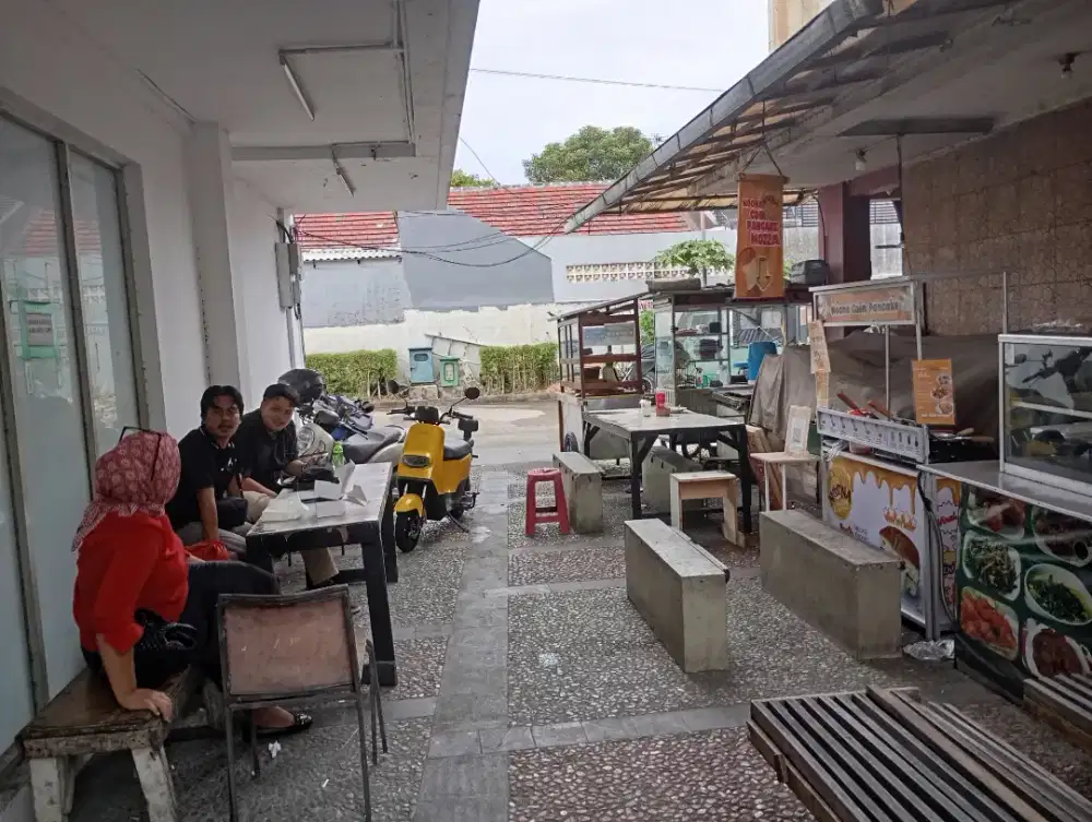 Lowker untuk Sales/Penjaga Booth Makanan Outdoor
