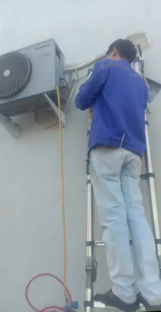 Cuci servis bongkar pasang AC servis AC  mati total mesin cuci kulkas