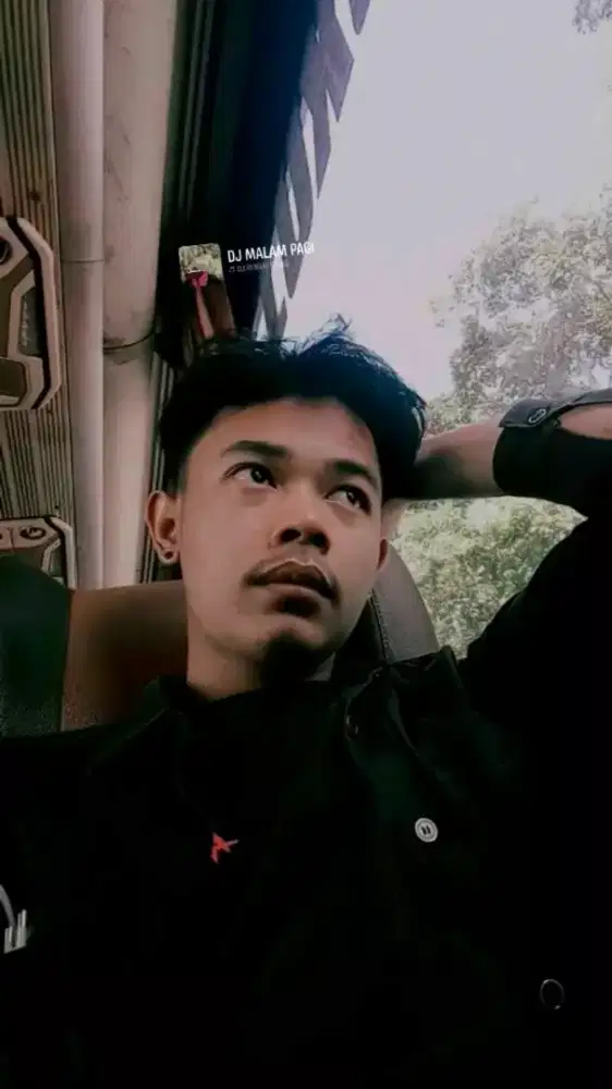 Mencari Pekerjaan