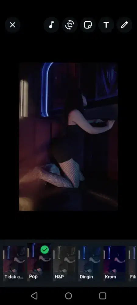 Dibutuhkan karaya hanya perempuan . Trapis no ++