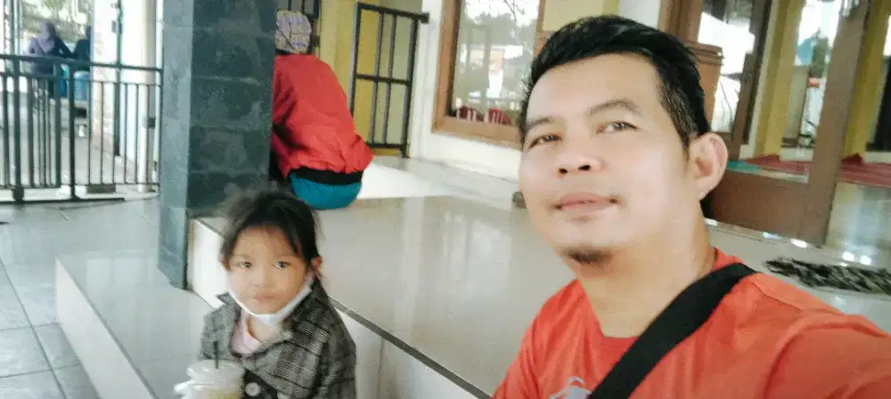 Aku driver lalamove mobil sendiri