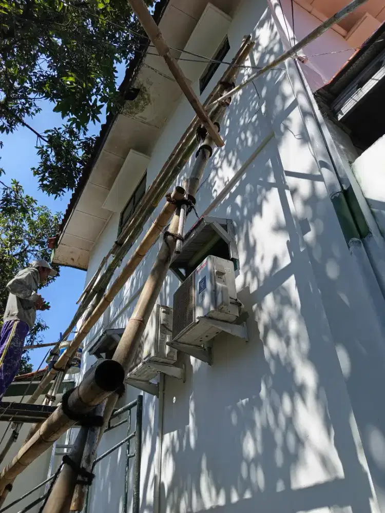 Tukang cat harian/borongan