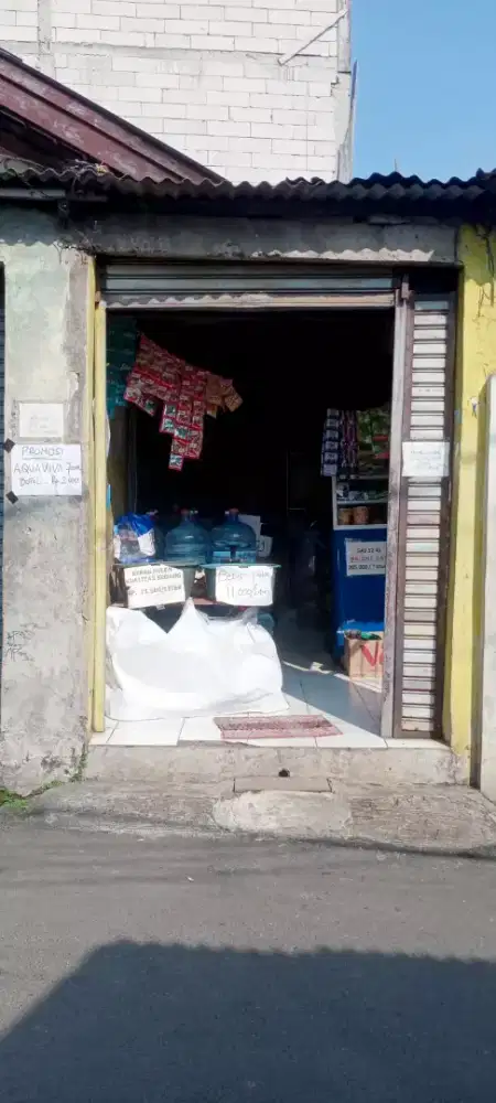 Loker Pembantu Warung (diutamakan yg tinggal di Jalan Masjid Arrohmah)