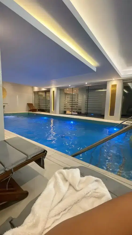 Di butuhkan prempuan buat di SpA hotel