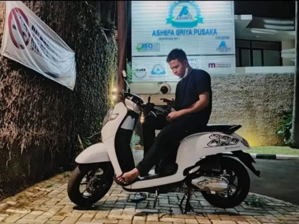 Cari kerja apa saja ,