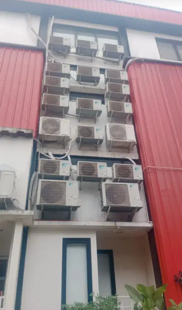 Service AC kulkas mesin cuci pompa air bergaransi